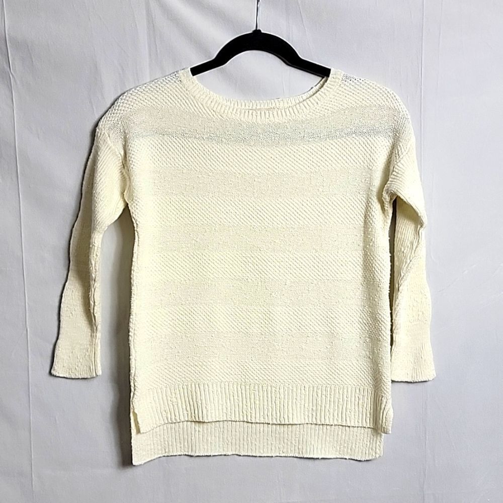 🖤 5/$20 🖤 LOFT.. cream light weight sweater..